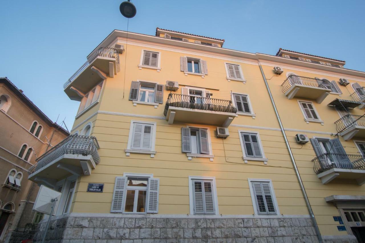 Charming Retreat In The Heart Of Split Apartment Exterior photo